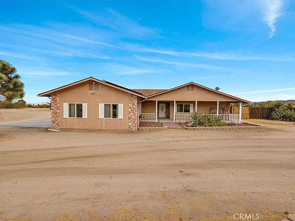 2nd image of 5281 Wallaby St