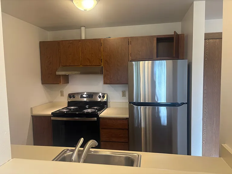 Kelsey House Apartments — Photo 8