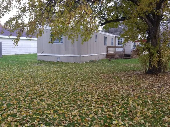 Vintage Mobile Home in Hendrum, 345 Main St W, Hendrum, MN 56550