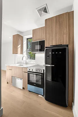 Kitchen, photo 1