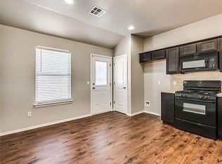 2320 Bradford Cir, Newcastle, OK 73065