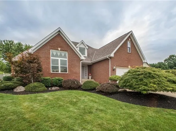 58 Hobbitt Ln, Finleyville, PA 15332