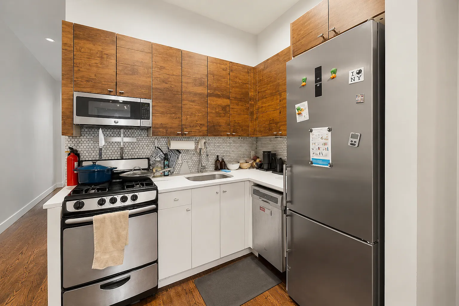 1863 Bleecker Street — Photo 3
