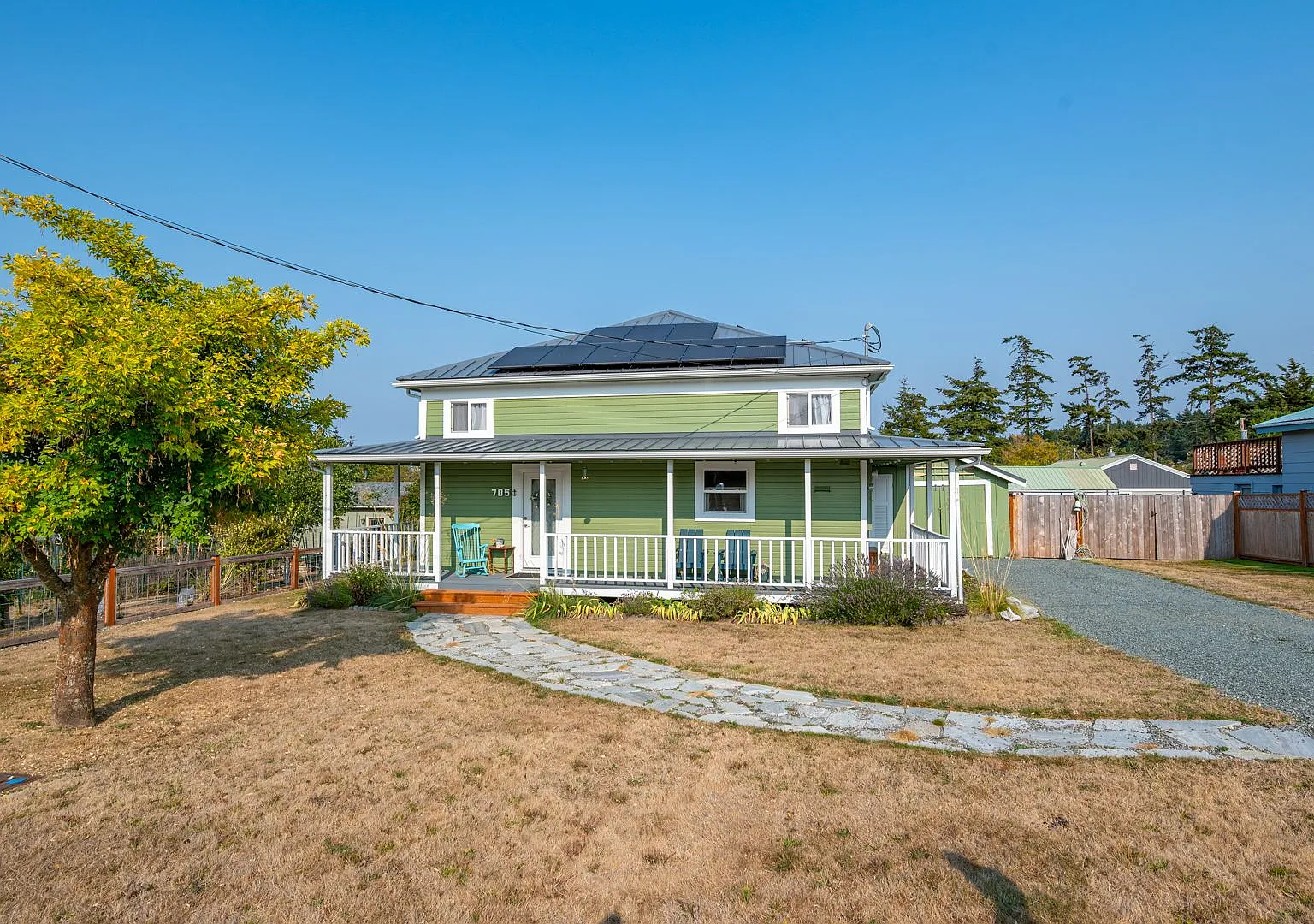 Beautiful 4-Bedroom Home in the Heart of Coupeville Partial Water Views & Walkable to Downtown! — Photo 1