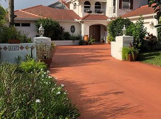 8147 Wilshire Lakes Blvd, Naples, FL 34109