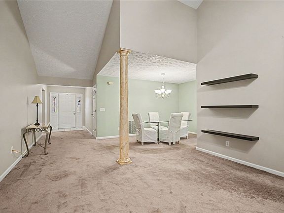 5th image of 9360 Sawgrass Dr