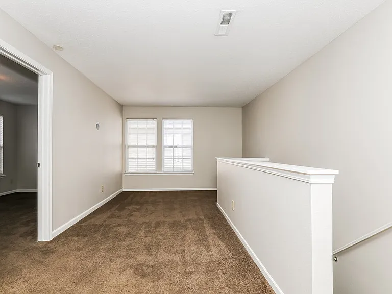2837 Ludwig Dr — Photo 9