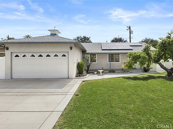 2nd image of 1030 La Mirada St