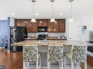 8441 Stansbury Lake Dr, Baltimore, MD 21222