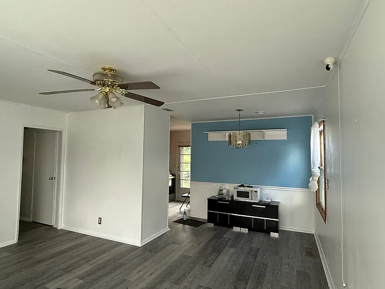 246 Schilling St — Photo 8
