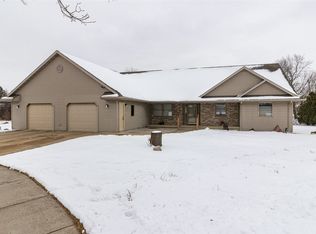 509 Cortland Ct, Kimberly, WI 54136