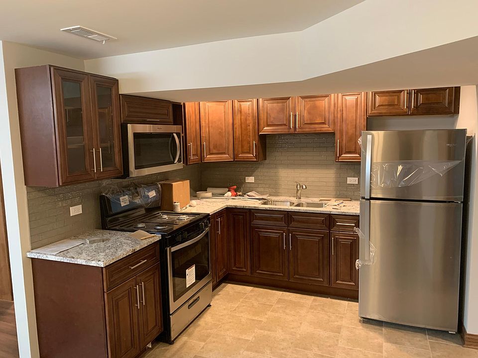 1st image of 4832 W 83rd St #1B