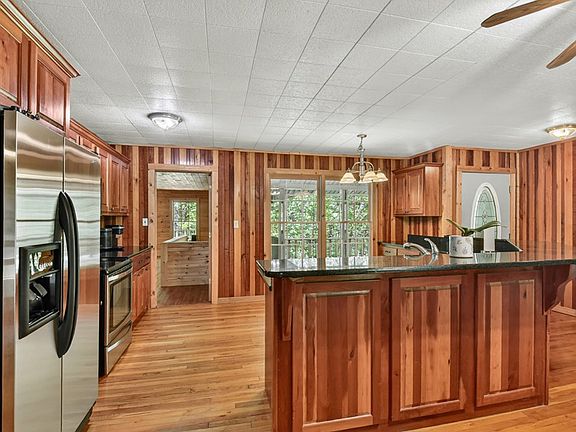 5th image of 588 Padena Dr