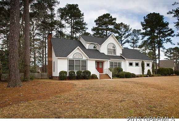 1st image of 102 Bishop Dr