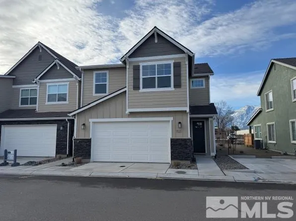 1021 Home Stretch Ln Unit 19, Minden, NV 89423