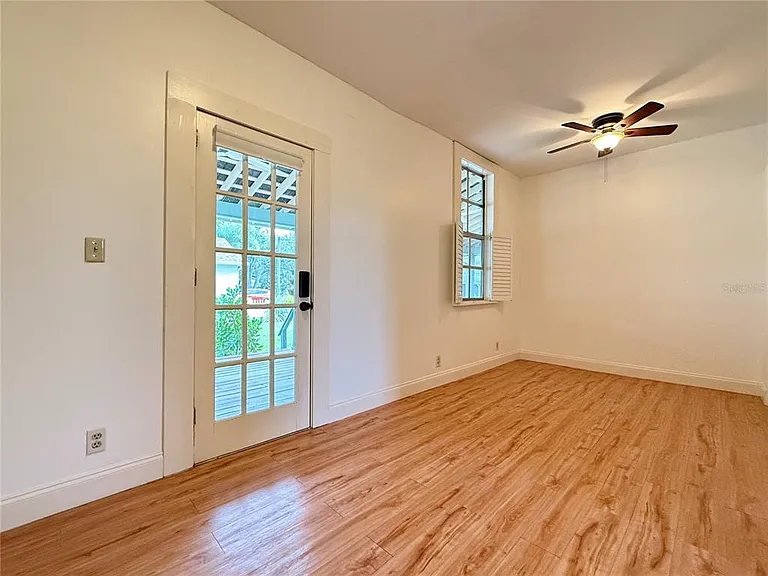 7002 S Shamrock Rd — Photo 22