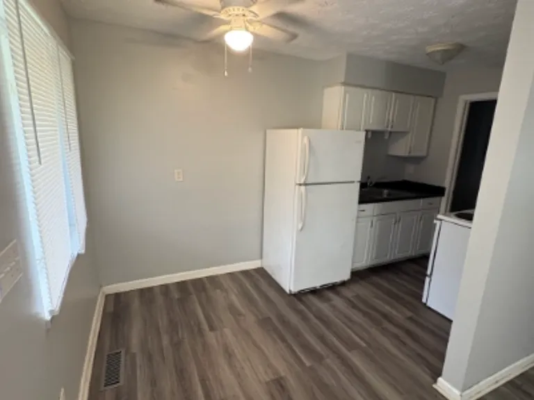 2029 Mayfair Rd #4 — Photo 5