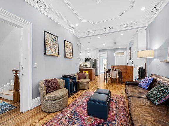 2nd image of 257 7th St
