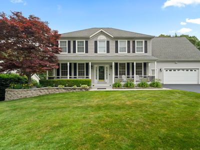 7 White Oak Lane, Quaker Hill, CT, 06375