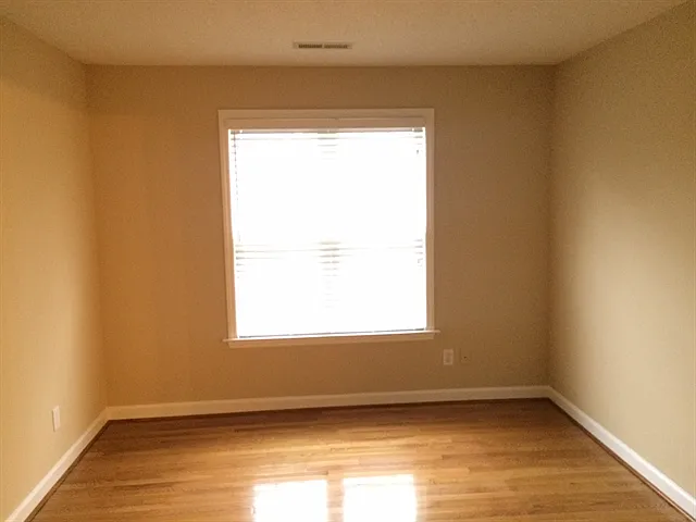 3520 Huntingridge Dr — Photo 10
