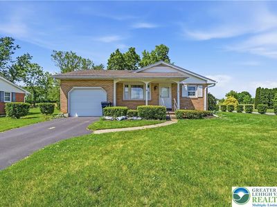 78 Colonial Rd, Allentown, PA, 18109