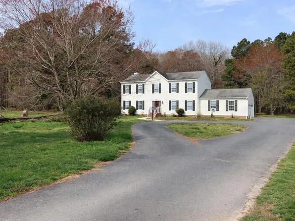 10156 Pineview Rd, Atlantic, VA 23303