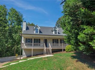685 Victorian Cir, Dallas, GA 30157