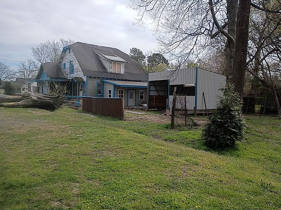 14th image of this home