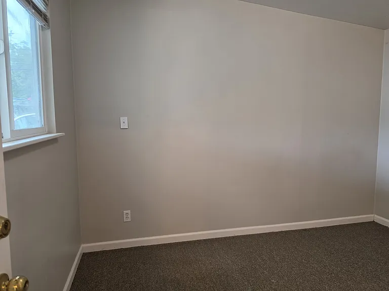 4894 Beacon Ave S — Photo 8