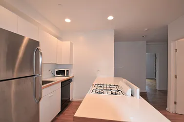 Rented by CITY SKYLINE REALTY INC