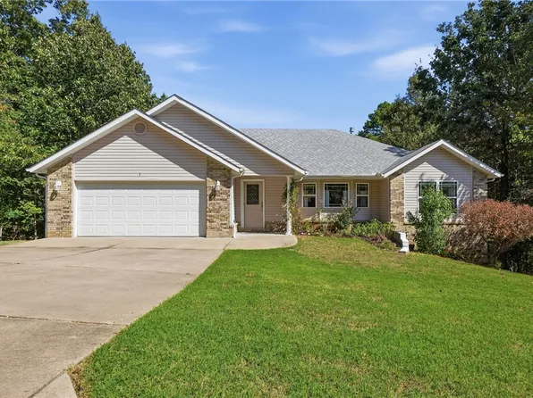 1 Bacton Ln, Bella Vista, AR 72714