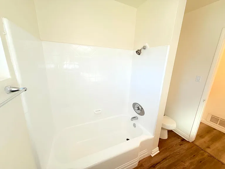 625 Aerick Street — Photo 18