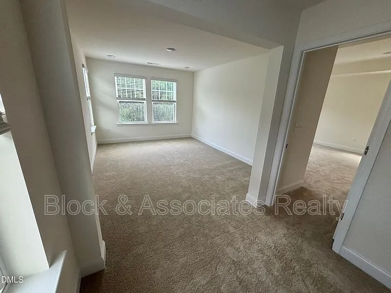 5128 Ranger Grove Way — Photo 36