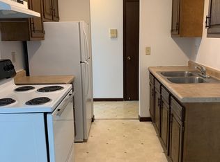 511 7th St S #105, Waite Park, MN 56387