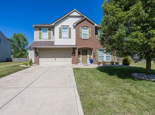 2432 McGregor Dr, Avon, IN 46123