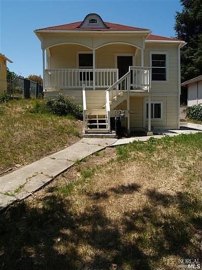 1827 Santa Clara Street