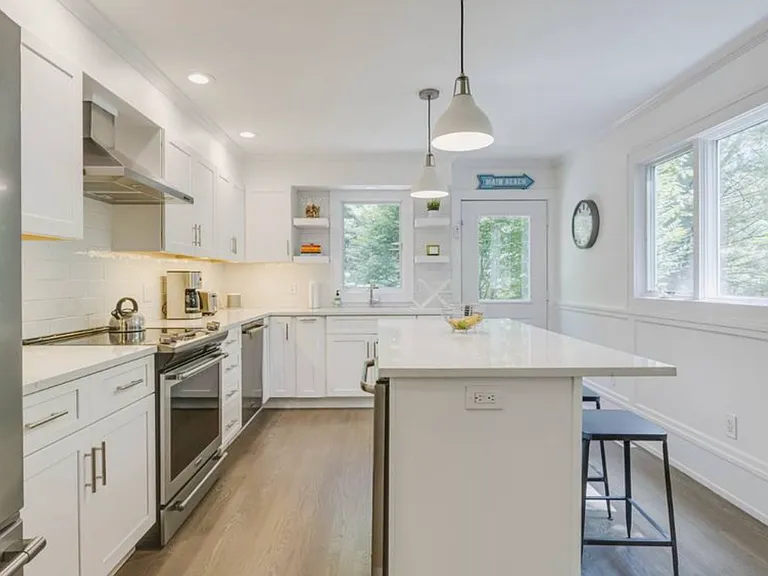 10 Scallop Ave — Photo 8