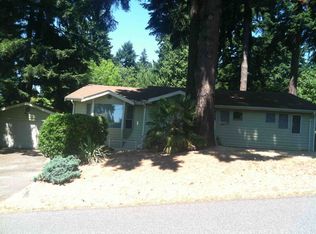 2038 NE 135th St, Seattle, WA 98125