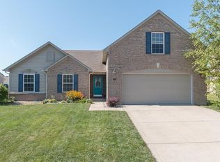 10551 Deercrest Ln, Indianapolis, IN