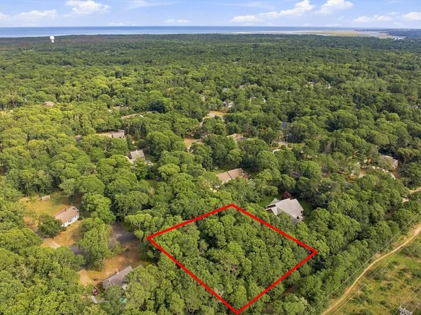 35 Danielle Dr, Eastham, MA 02642