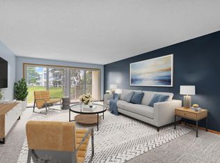 120 Demont Ave E APT 103, Little Canada, MN 55117