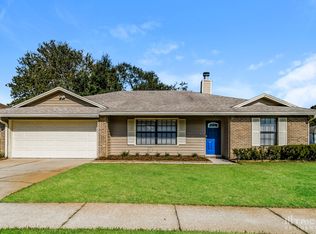 8427 Winter Berry Rd, Jacksonville, FL 32210