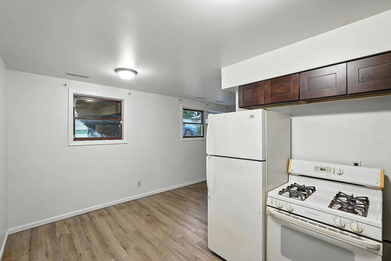 2 bed, 875 sqft, $1,250 — Photo 3