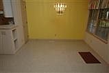 4th image of 805 Eagles Ln