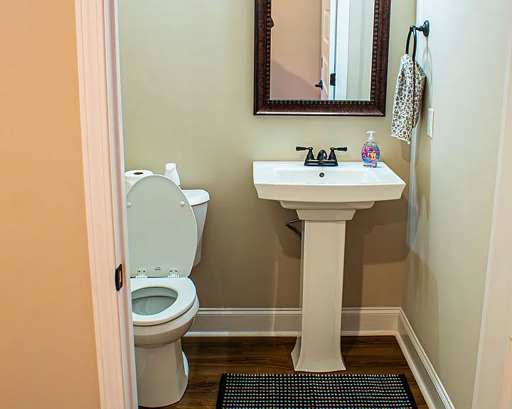 504 Nandina Ct — Photo 21