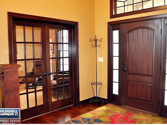 Welcome Guests in Style