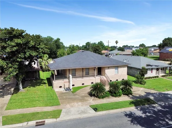2412 Transcontinental Dr, Metairie, LA 70001