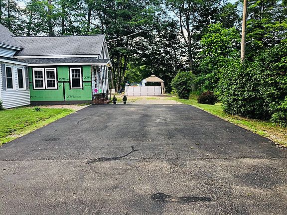 Driveway paved in 2016