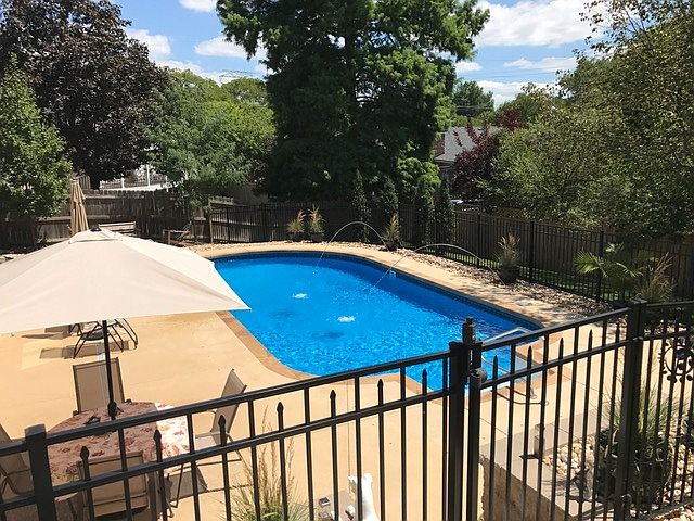 2nd image of 16080 Clarkson Woods Dr