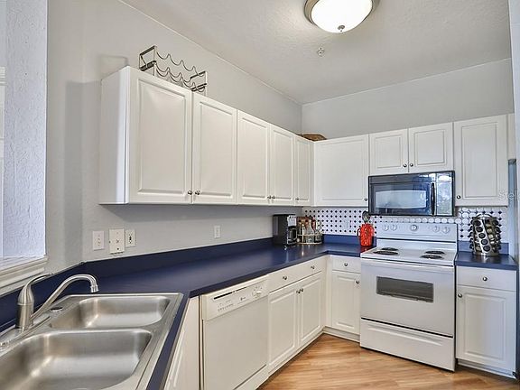 5th image of 4323 Bayside Village Dr APT 301
